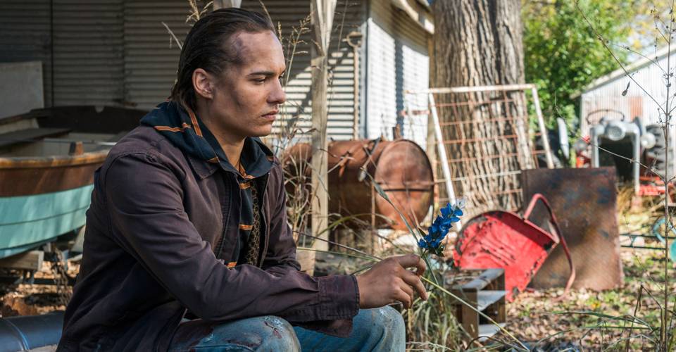 Fear The Walking Deads Latest Twist Threatens Its (Relative) Optimism Fear The Walking Deads Latest Twist Threatens Its (Relative) Optimism